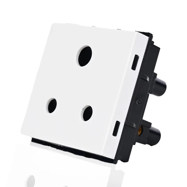 L&T Engem 6 -Pin Socket
