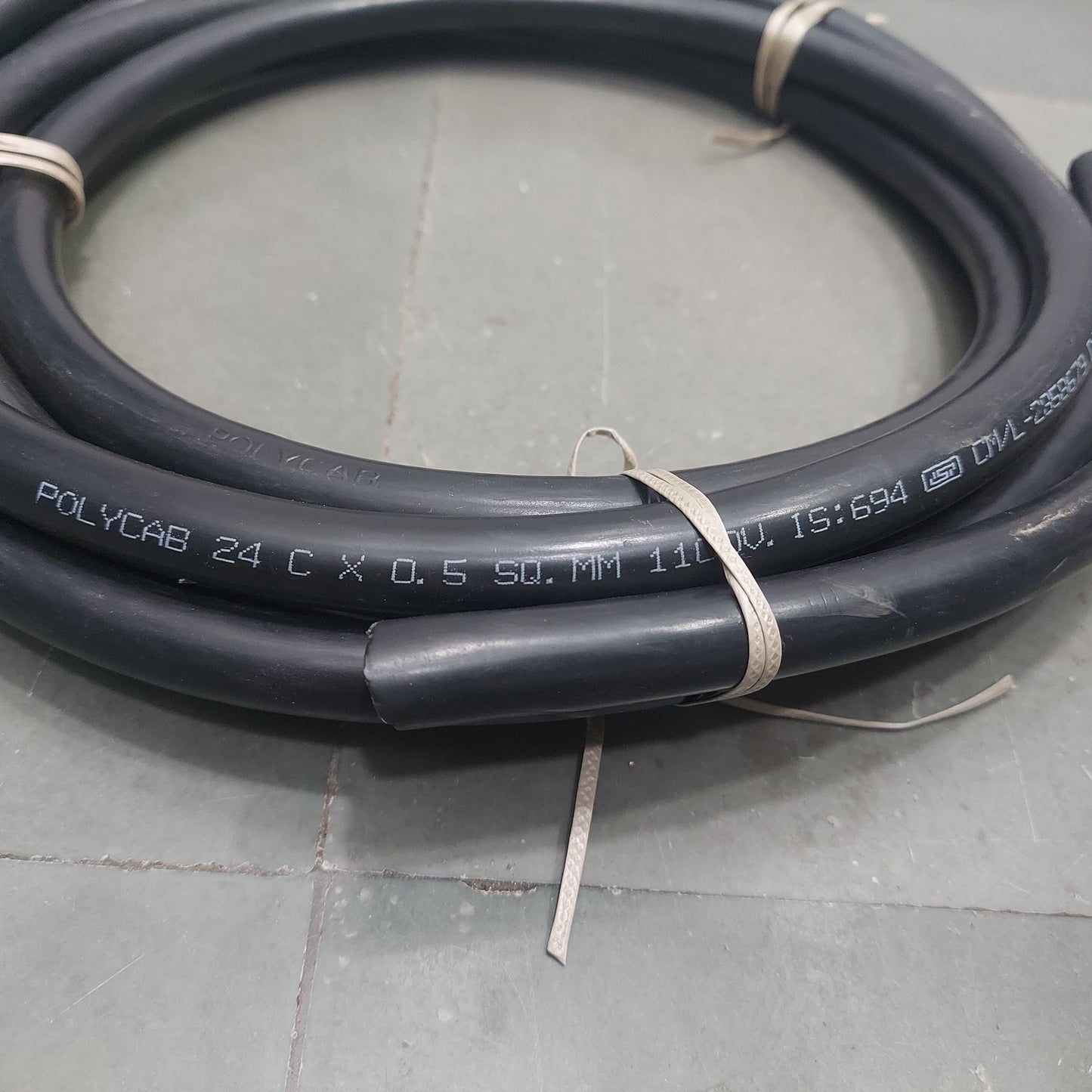 Polycab Industrial Single Core & Multi-core flexible Cable 1.0 sqmm 1100 V PVC Insulated & sheathed 100 Meter